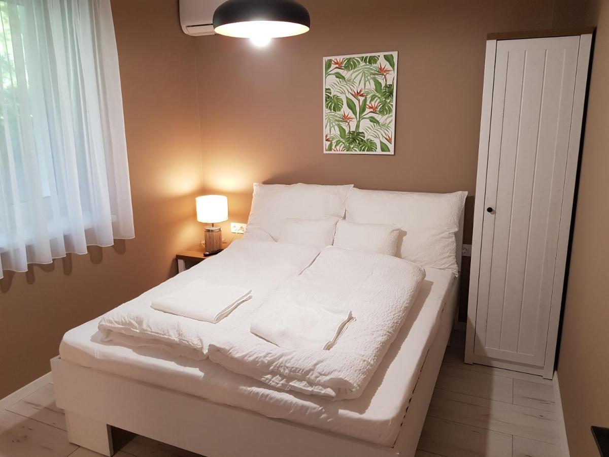 Rigo Apartman Keszthely Esterno foto